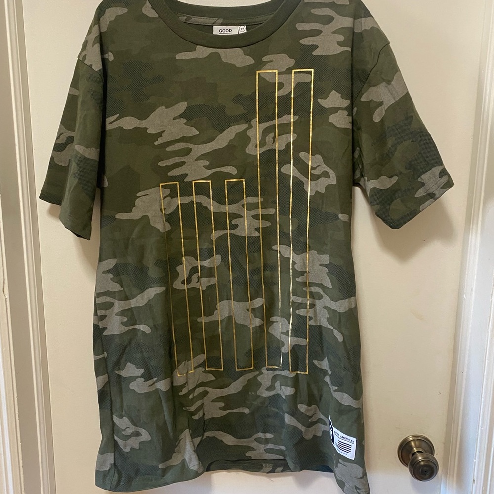 Good American Camo T Shirt Dress